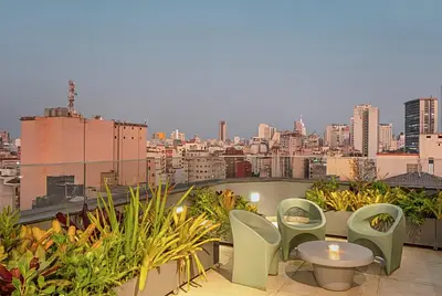 Rooftop com bela vista 360° no coração de São Paulo