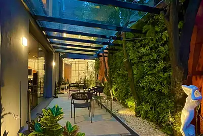 CASA MODERNA, SOFISTICADA E VERSÁTIL