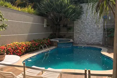 Casa Grande com Piscina