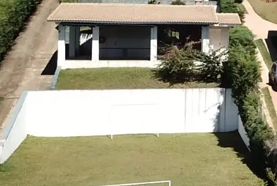 Chácara com Vista Incrível de Frente Para Represa 